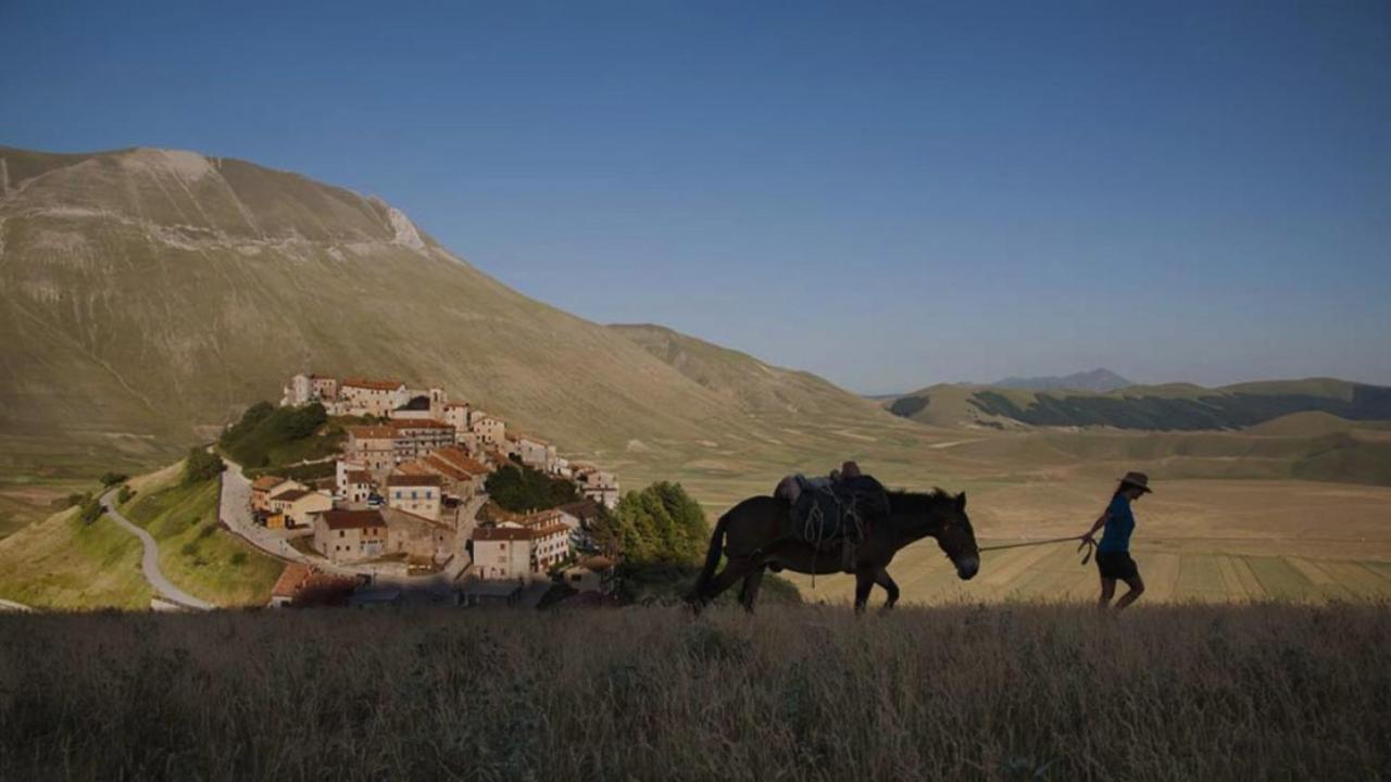 Castello Di Pupaggi Villa Sellano Eksteriør bilde